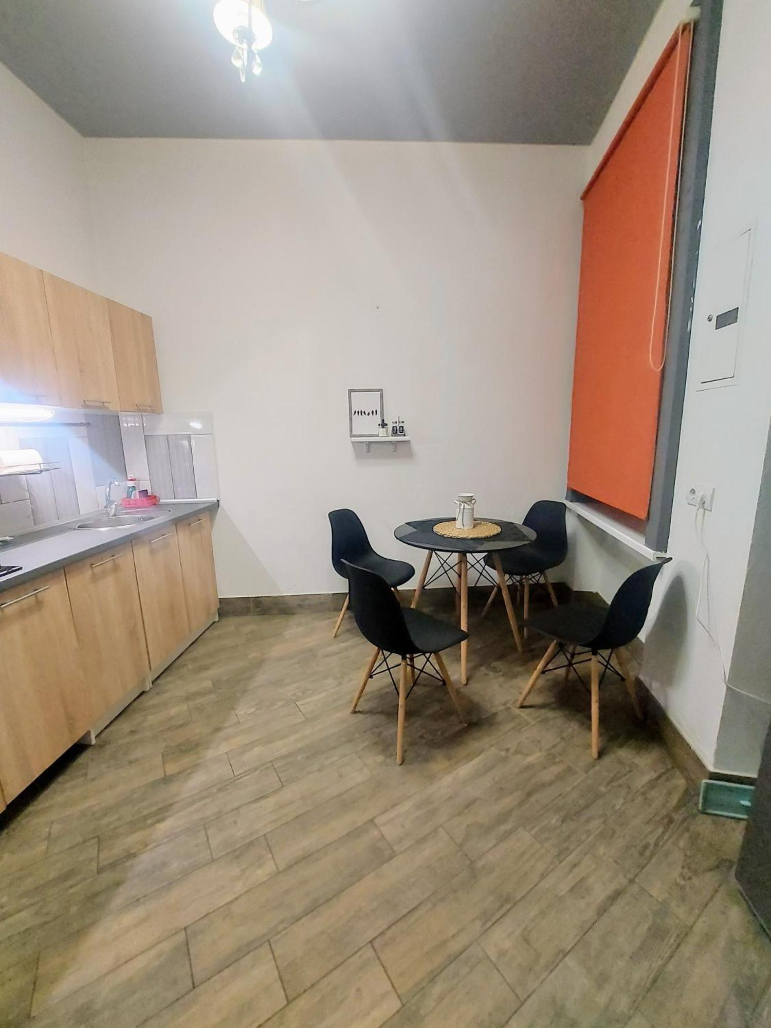 Medova Apartments Lviv Extérieur photo