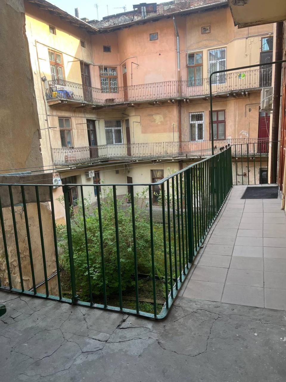 Medova Apartments Lviv Extérieur photo